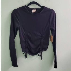 NWT! OneStepUp One Step Up Vintage LS Crop Top Black Size Medium Junior